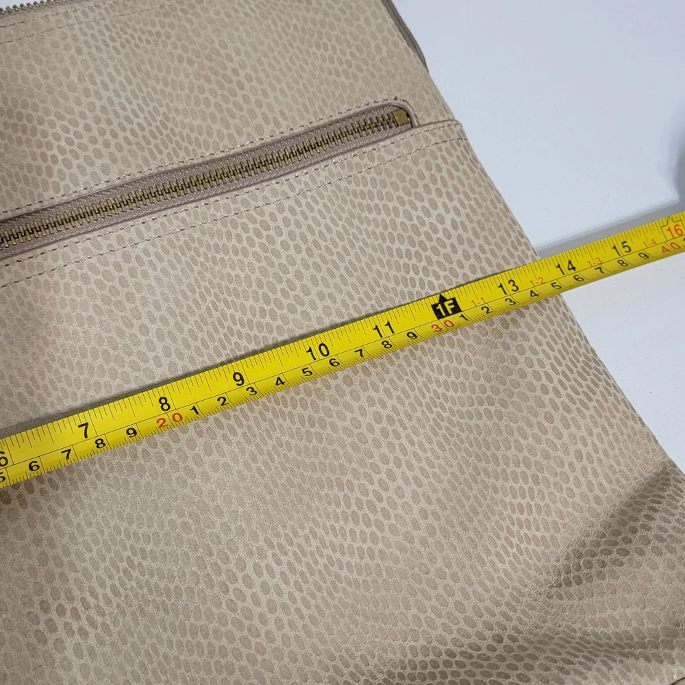 MARGOT New York‎ Tan Shoulder/Crossbody Bag